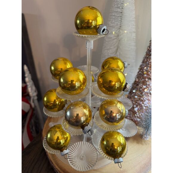 Vintage Shiny Bright gold ornaments set of 12 with box - Picture 1 of 7